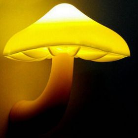 LED Night Light Mushroom Wall Socket Lamp EU US Plug Warm White Light-control Sensor Bedroom Light Home Decoration (Option: Mushroom-EU-Yellow)